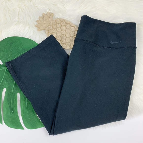 Nike Pants - Nike | Dri-fit Black Cropped Leggings!